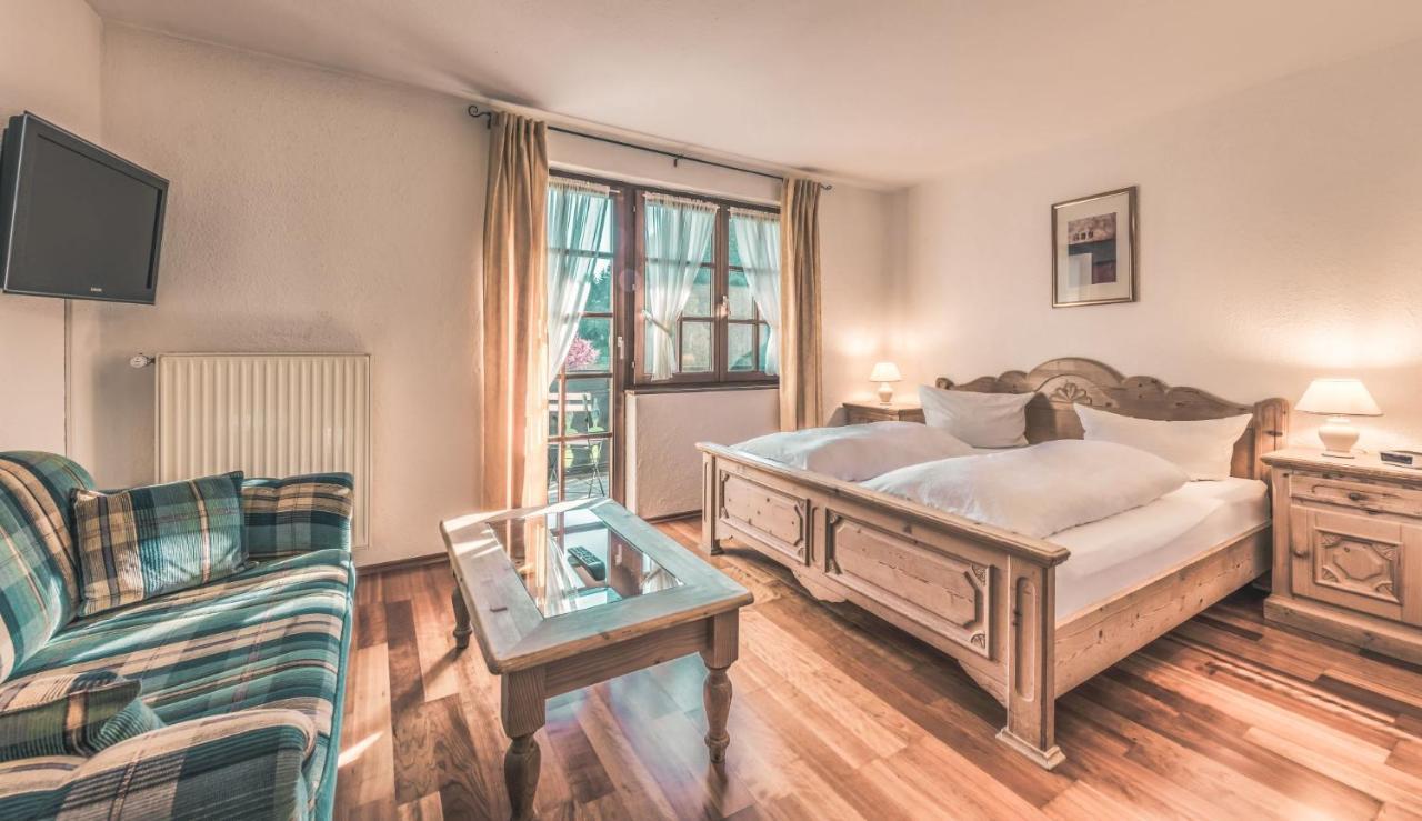 Boutique Wellnesshotel Landmann Steinen  Exterior photo